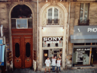 Die kleine Sony Boutique in 1990